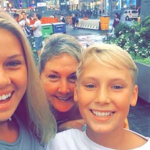 Meet your Posher, Leo